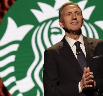 Howard Schultz, Former CEO of Starbucks, Business, Entrepreneur, Howard Schultz Biography,