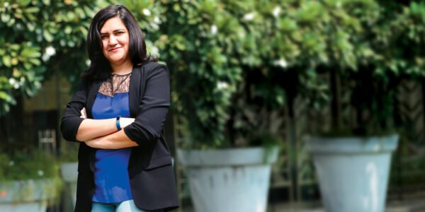 Radhika Aggarwal, Internet Entrepreneur, Women Entrepreneur, Radhika Aggarwal Biography,