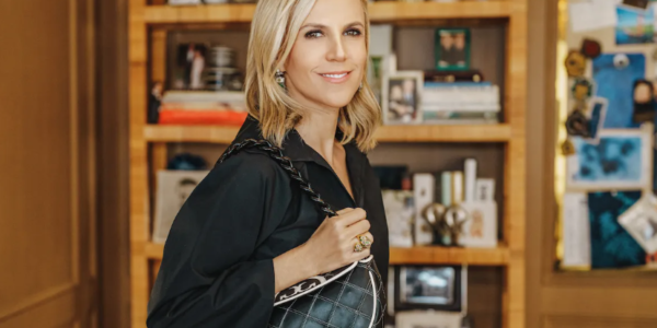 Tory Burch, American fashion designer, businesswoman, philanthropist, Women Entrepreneur, Tory Burch Biography,