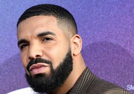 Drake, Canadian rapper and singer, Celebrity Entrepreneur, Drake Biography,