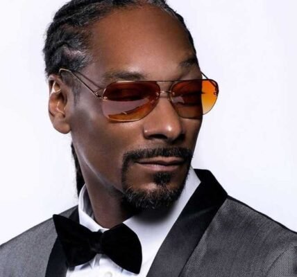 Snoop Dogg, American rapper and record producer, Celebrity Entrepreneur, Snoop Dogg Biography,
