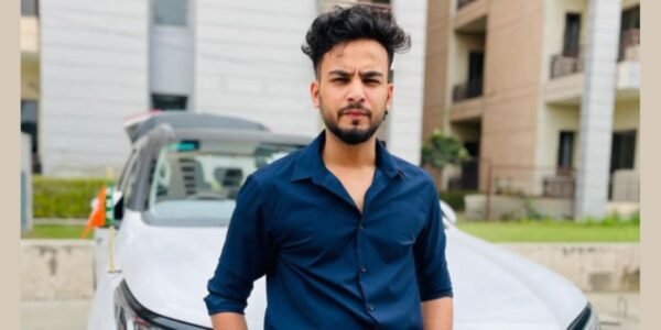 Elvish Yadav, India’s top YouTuber, known for his relatable comedy and engaging content, has captivated millions with his unique blend of humor and storytelling.