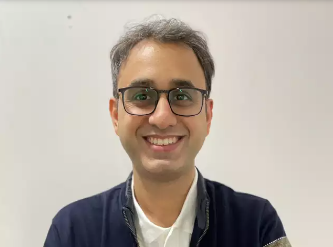 Rajat Deshpande, co-founder of FinBox, a Mobile First FinTech startup, has extensive experience in finance and product management, focusing on embedded finance and big data analytics.